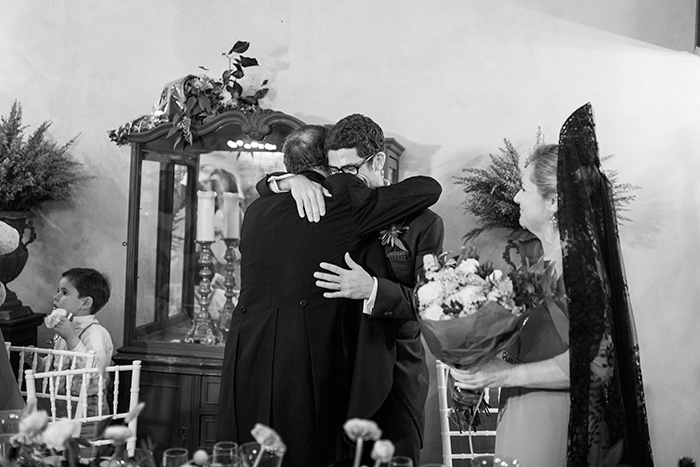 Groom huging his father |Wedding at Mas Vidrier | Destination Wedding Photographer Barcelona