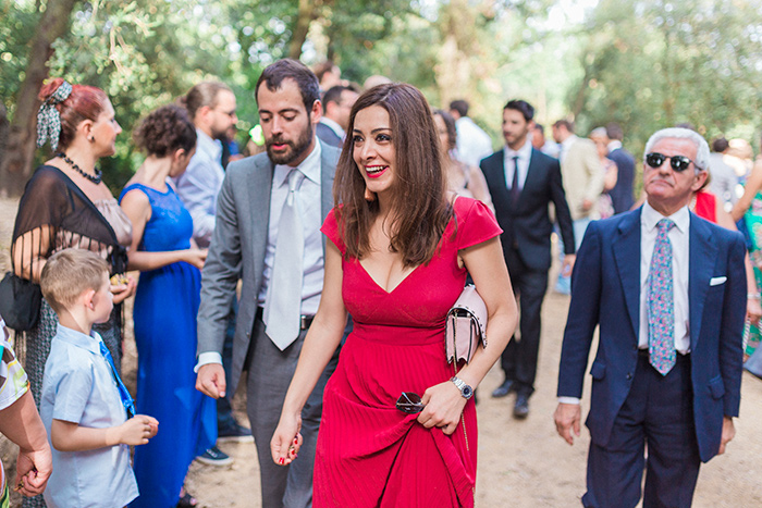 Smiling guests | Wedding at Torre Sever | Destination Wedding Photographer Barcelona