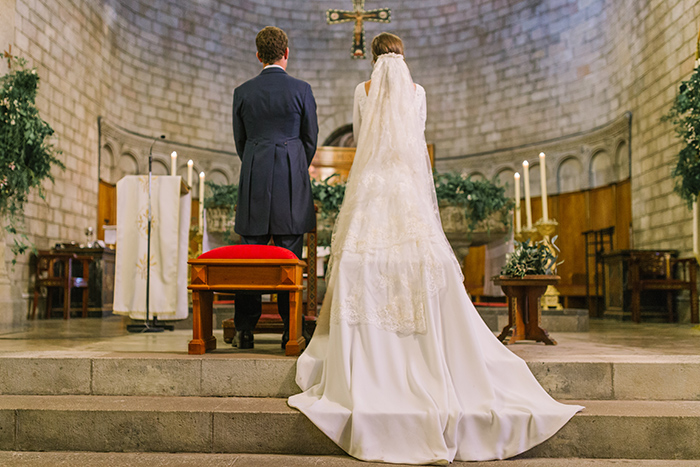 Monastery Sant Pere de Puelles |Wedding at Mas Vidrier | Destination Wedding Photographer Barcelona