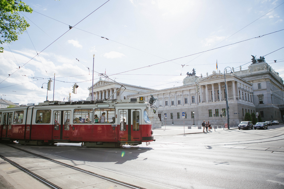 Vienna city center - Lena Karelova wedding photographer in Barcelona and avalaible in Europe