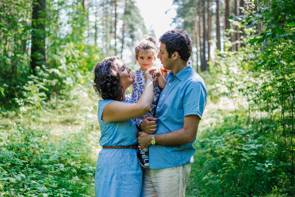 Family portrait photography | Lena Karelova wedding and family photographer in Barcelona, Spain.