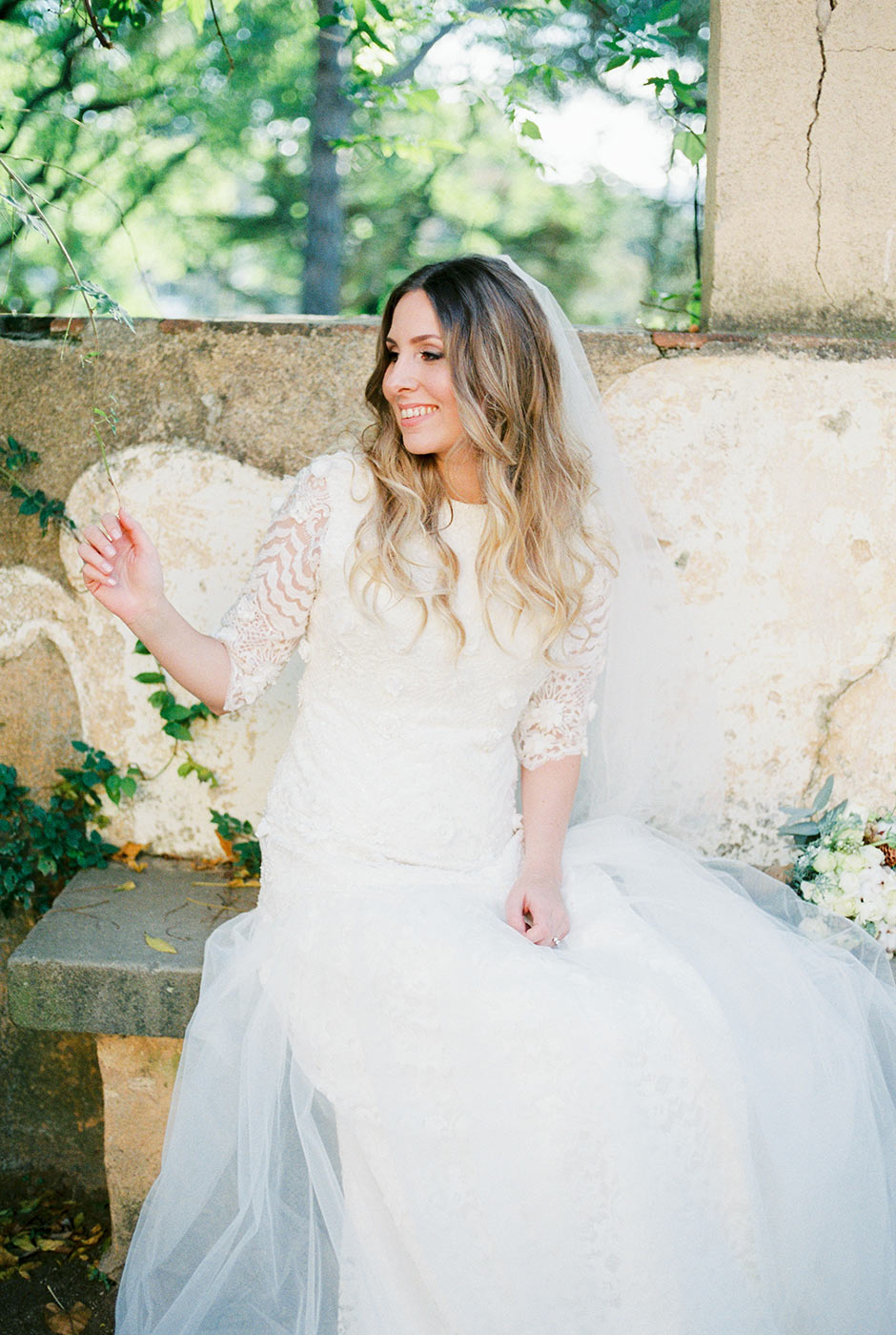 Bride's photoshoot Barcelona | Fine Art Photographer | Lena Karelova Photography | Destination Wedding Photographer Barcelona |Film Wedding Photographer