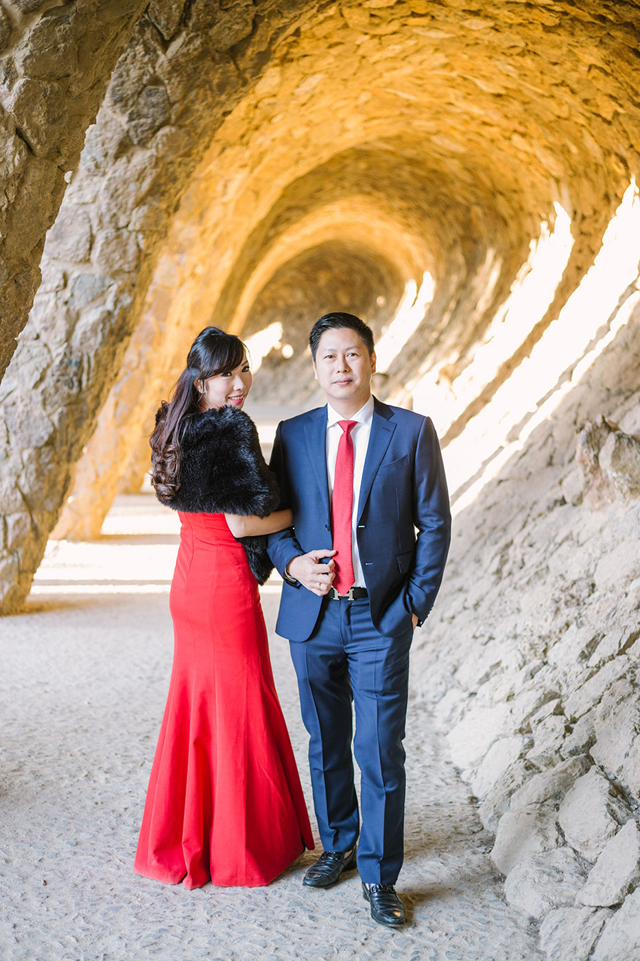 Barcelona Park Guell engagement photography | Barcelona Wedding Photographer | Lena Karelova Photography | Barcelona Film Photogrpher