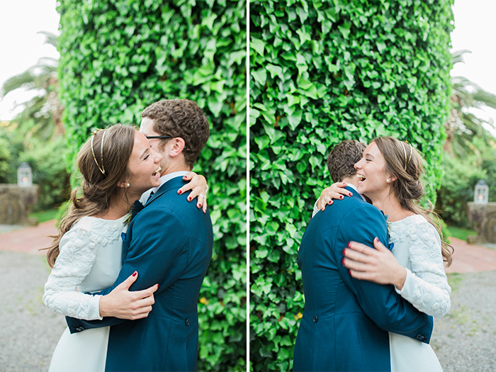 Happy bride enjoying photoshoot |Wedding Mas Vidrier | Destination Wedding Photographer Barcelona