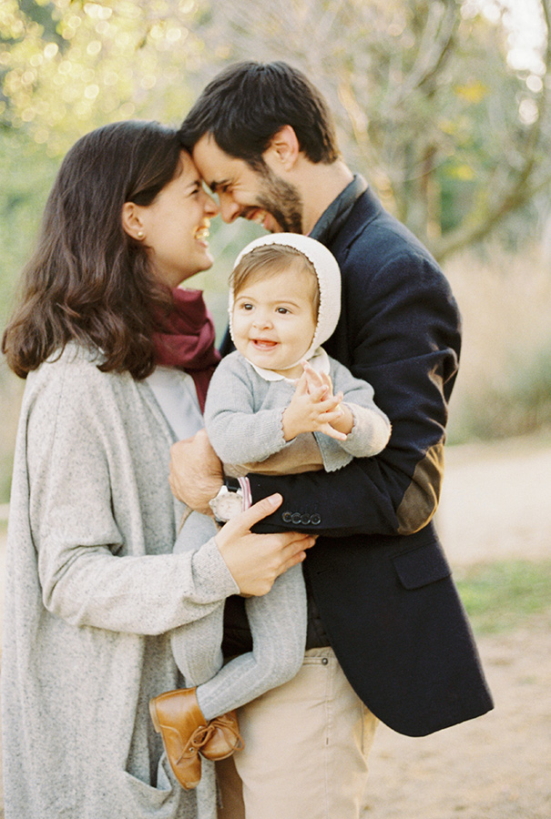 Family Photography Barcelona |Film Family Photographer | Lena Karelova | Kodak Portra 400