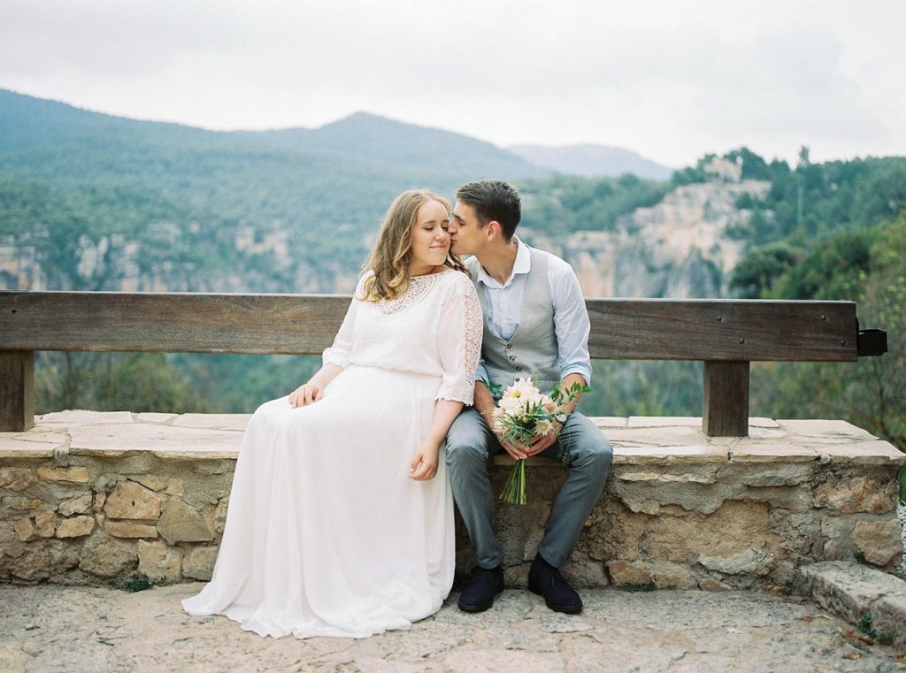 Elopement Photographer Barcelona | Lena Karelova Wedding and Lifestyle Photographer