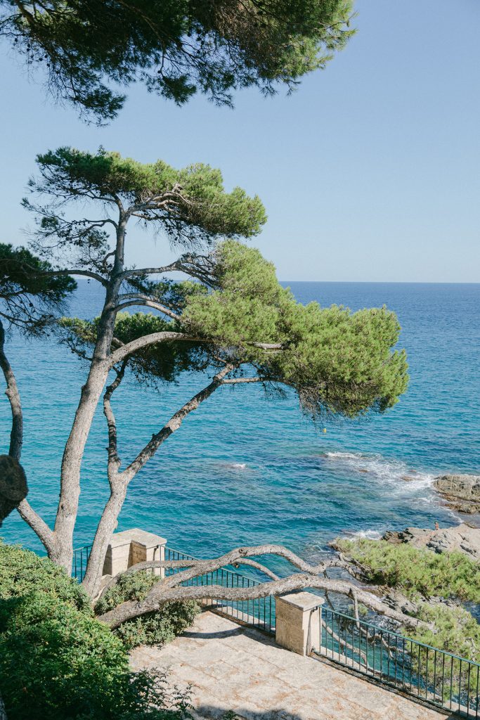 Beautiful views from the terrace of a beautiful villa overlooking the azure waters of the Mediterranean sea