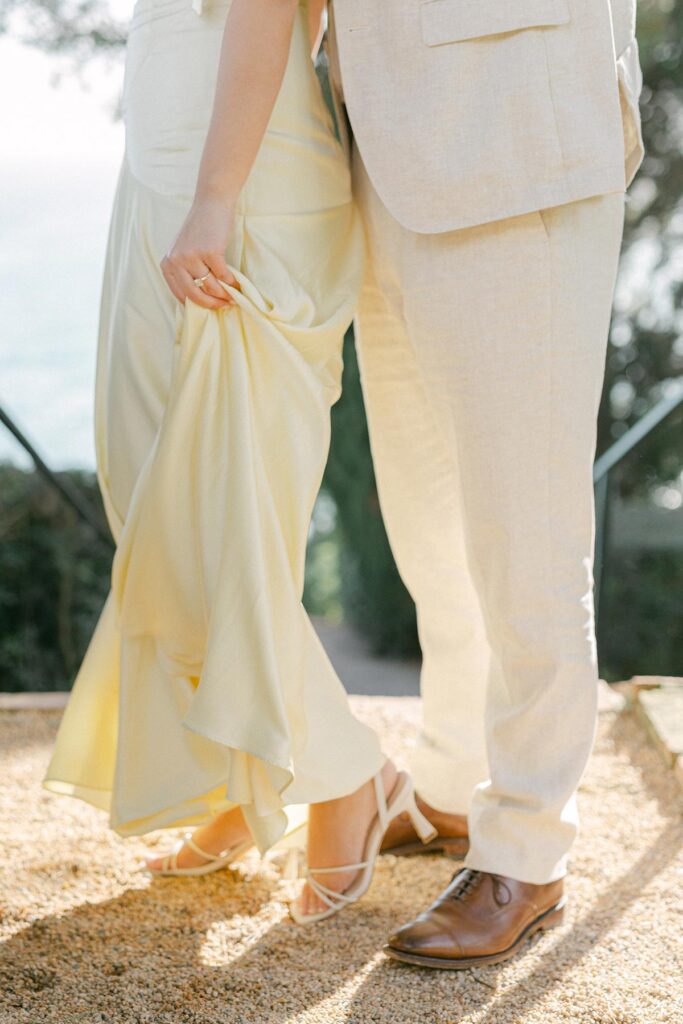 Outfit details of the engaged couple during the couple photoshoot on Costa Brava, Barcelona