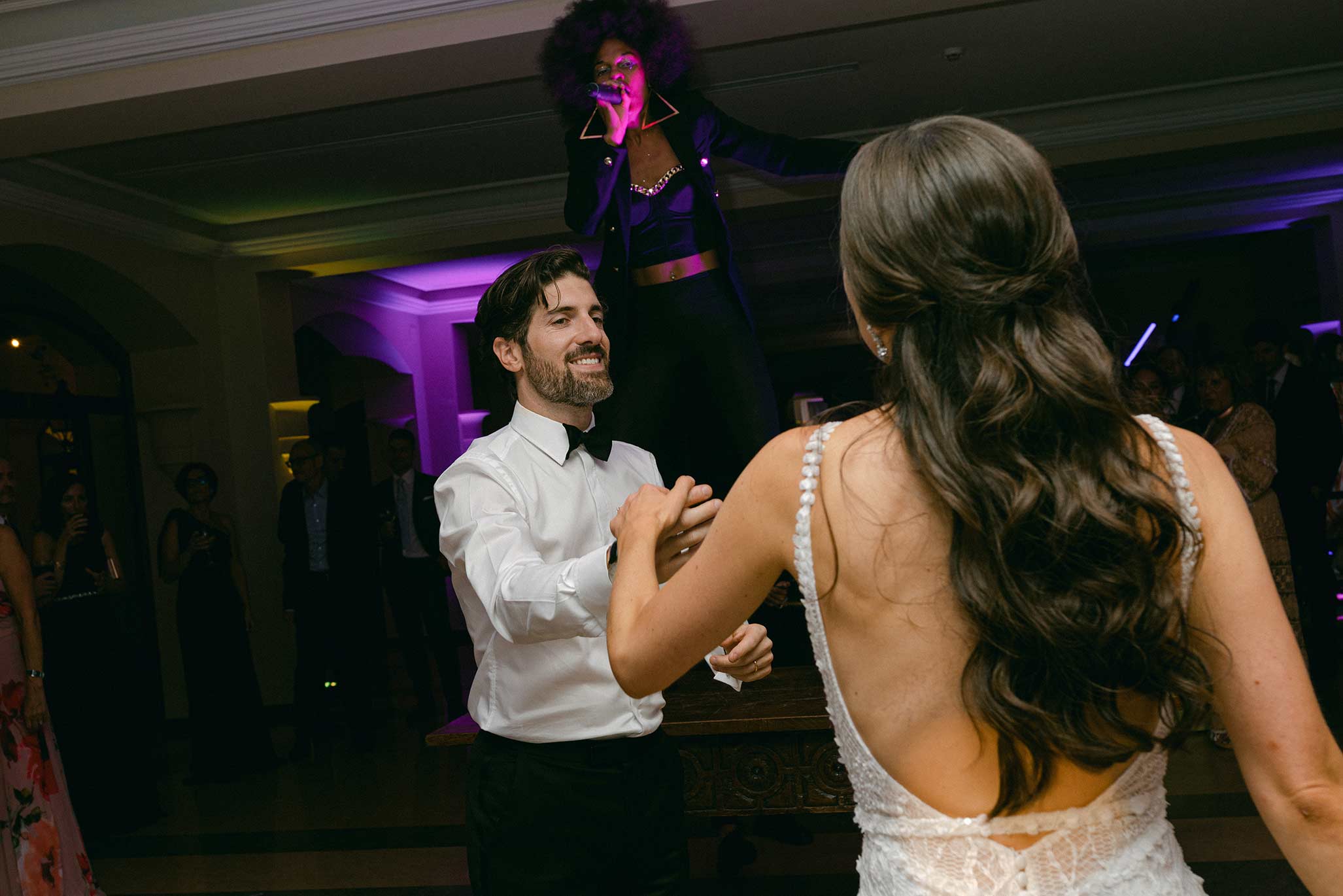 bride and groom first dance Hosta La Gavina