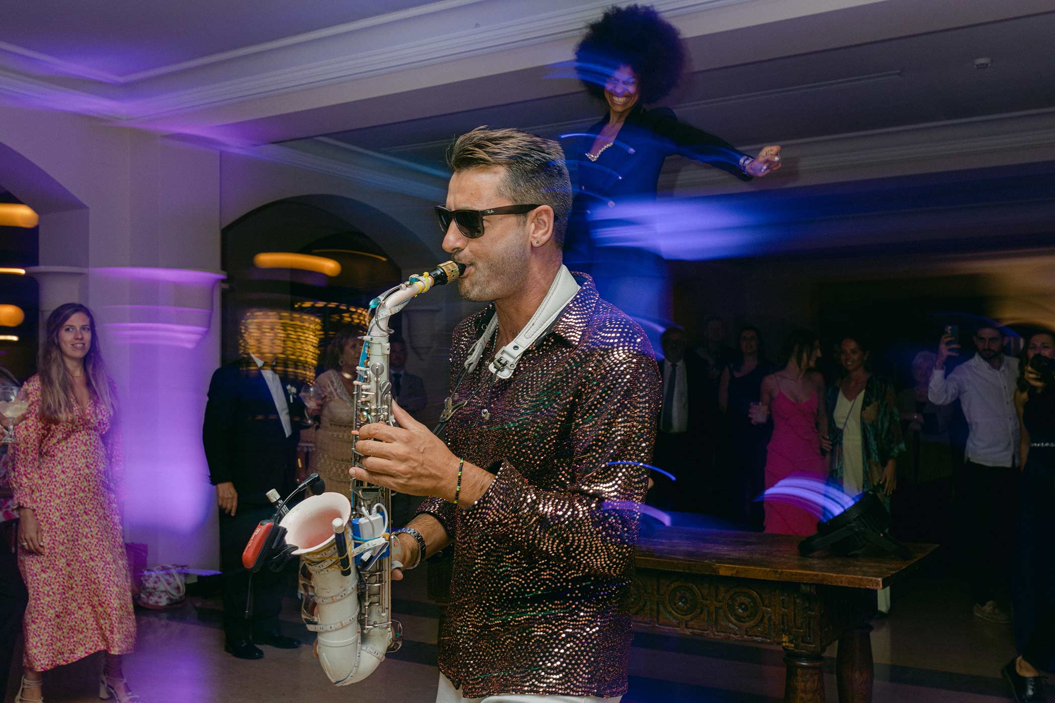 Saxo music at Costa Brava destination wedding - Hostal La Gavina